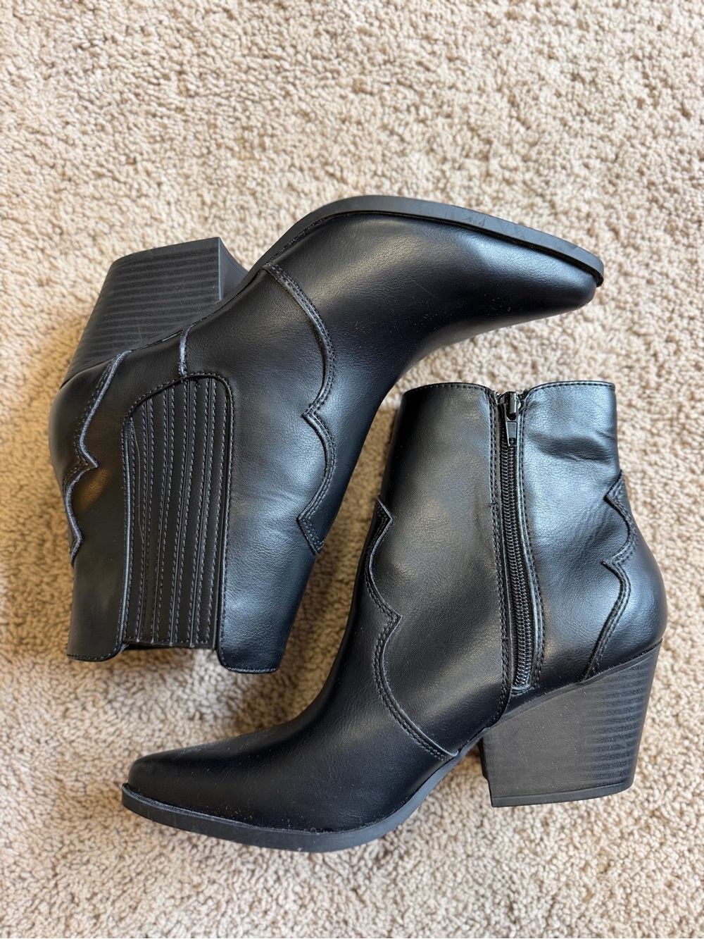 NEW (without box) - Indigo Black Western-Style Ankle Booties